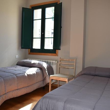 Tras Do Convento Hostel Samos Ngoại thất bức ảnh
